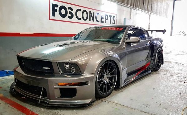 Ford Mustang (S197) Air Suspension Kit