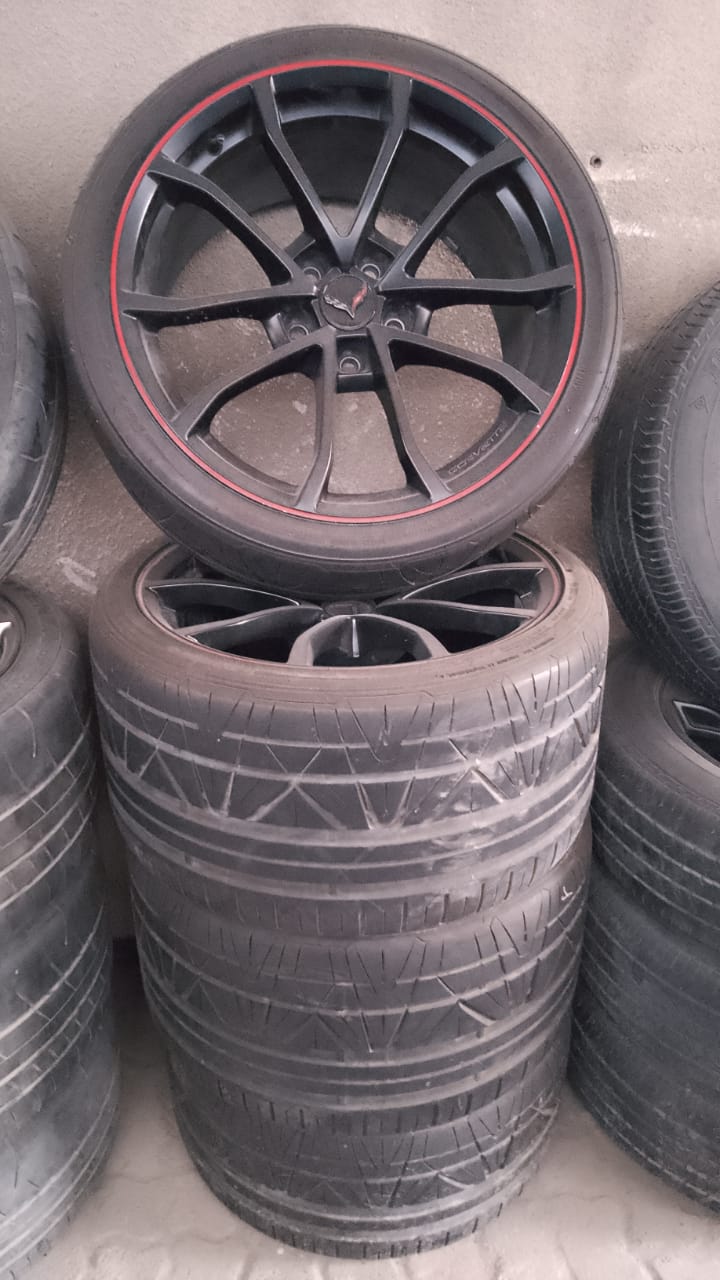 Preowned: Corvette Grand Sport Original wheels